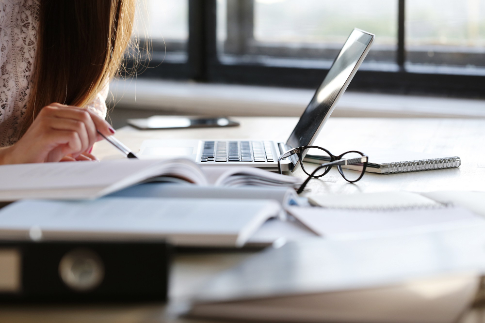 Como melhorar o currículo para medicina para trabalhar? 3 Estudar