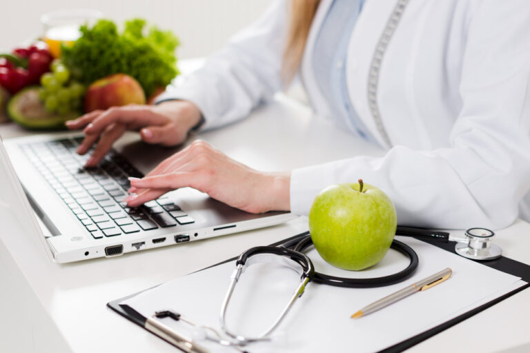 Primeira Consulta com Nutrólogo em Goiânia 1 Nutrologo 3